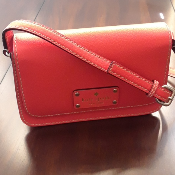 ♤Kate Spade Wellesley Coral Crossbody♤ - Picture 8 of 8